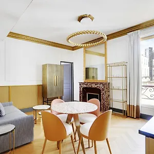 https://pick-a-flats-apartements-in-champs-elysees-rue-du-colisee.fr-paris.fr