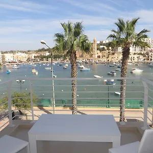 https://blue-skies.hotelssaintjulians.com